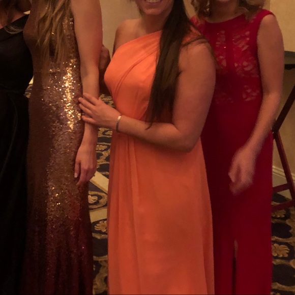 One shoulder MOH/bridesmaid dress David’s Bridal - Picture 6 of 9